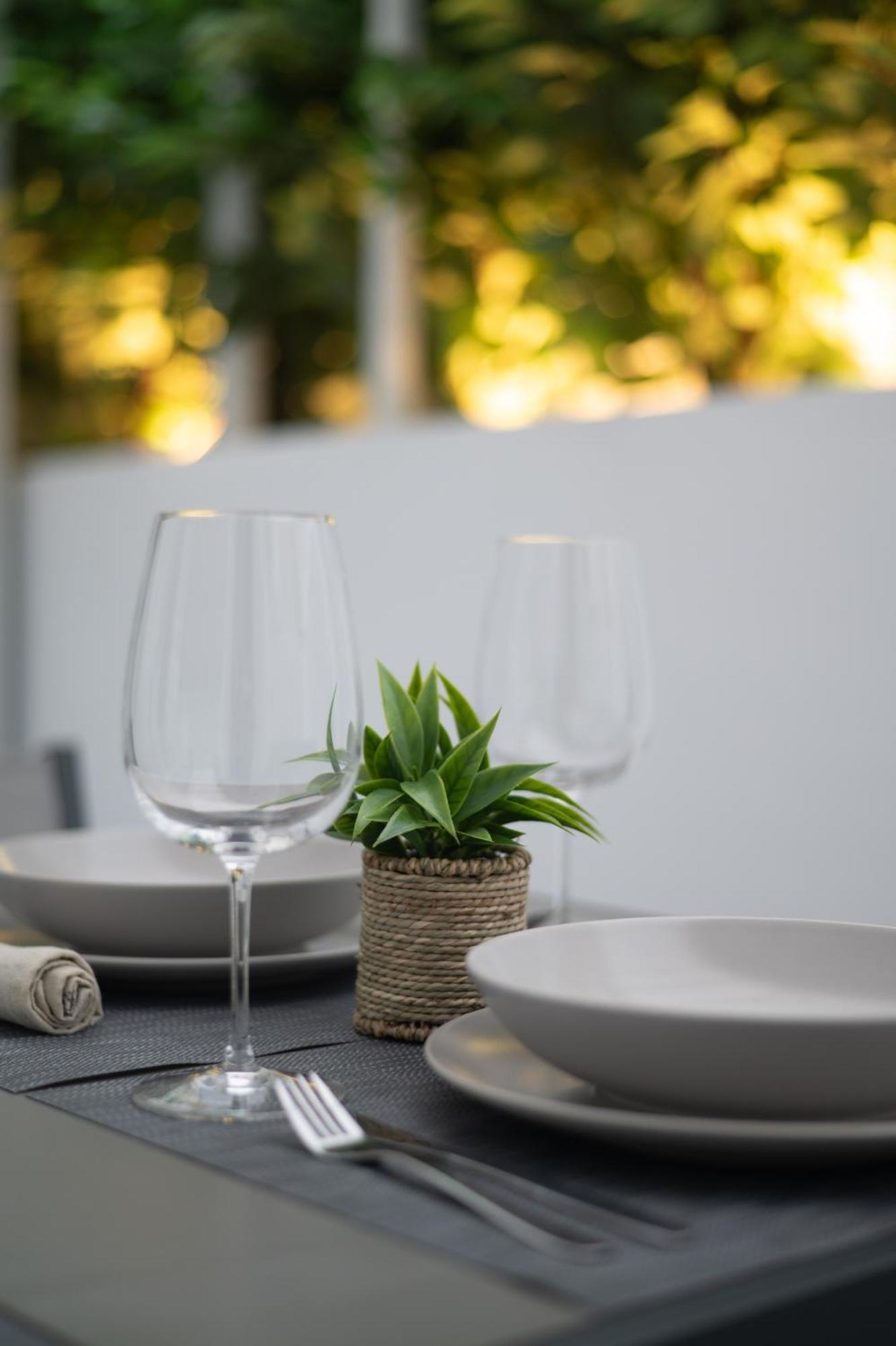 Honey Oak & Cream Patio By Nest Apartman Szaloniki Kültér fotó